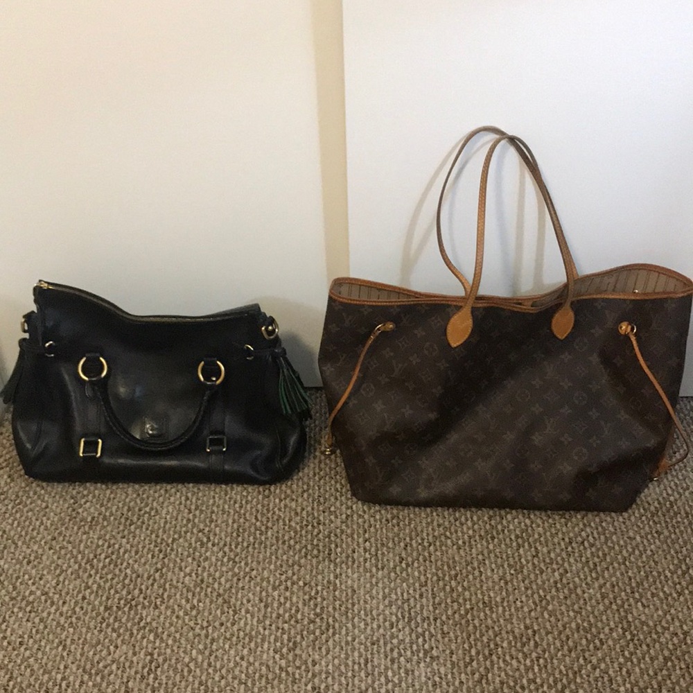 Dooney and Bourke Florentine Satchel - Medium - Picture 7 of 7